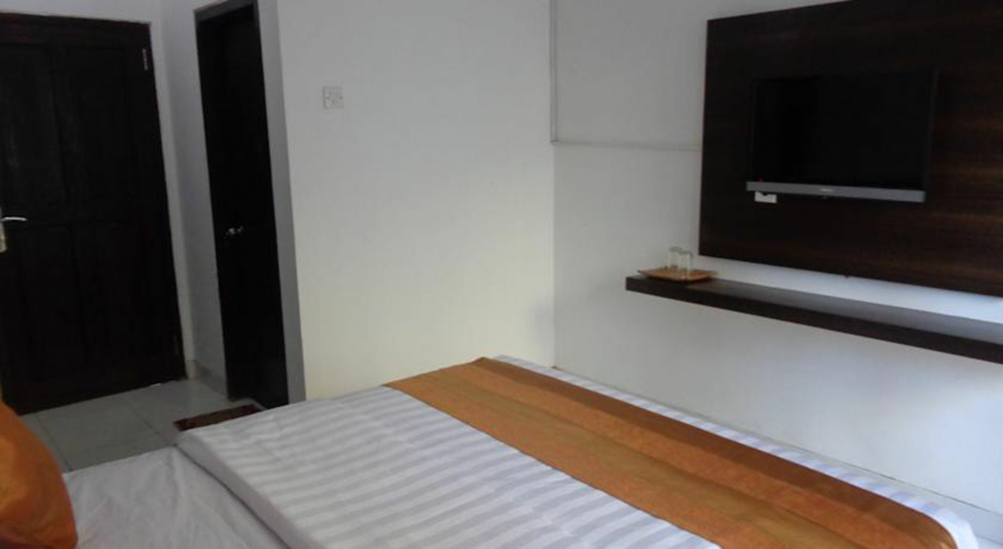 Bakung Sunset Hotel Kuta Lombok Eksteriør billede