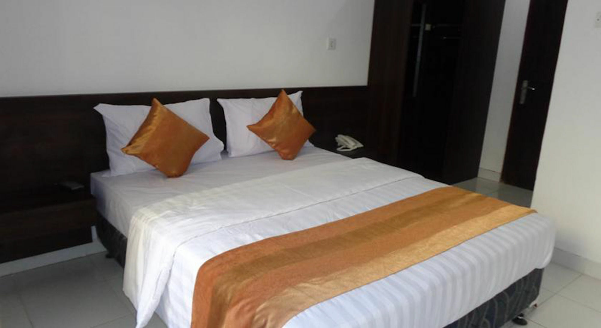 Bakung Sunset Hotel Kuta Lombok Eksteriør billede